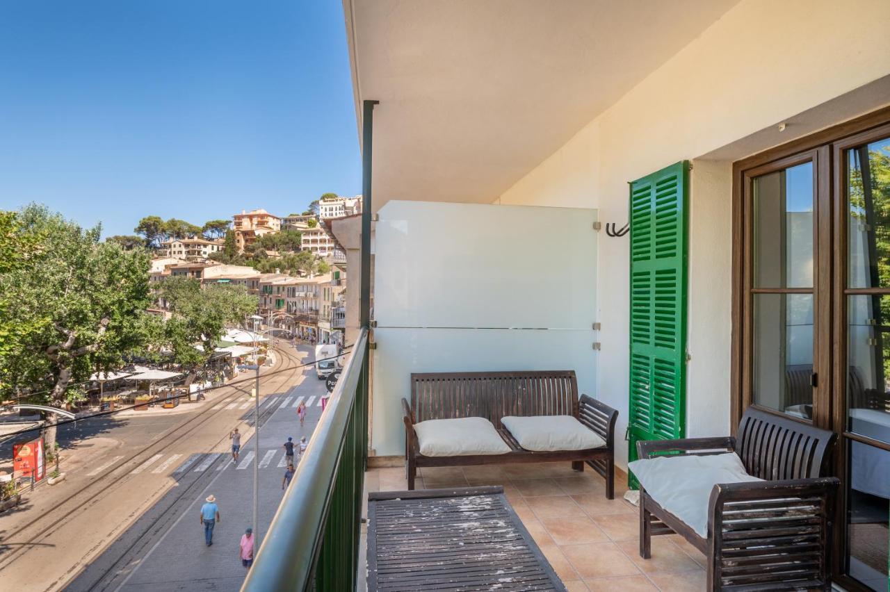 Seafront Apartment In Port Soller Port De Soller Exterior photo